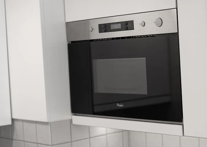 Bright With Balcony & Parking | Bonfim Порту