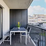 Bright With Balcony & Parking | Bonfim Διαμέρισμα Πόρτο