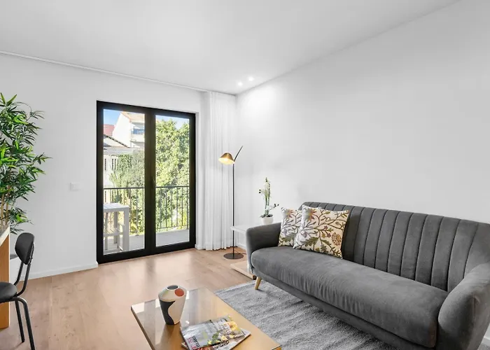Apartamento Bright With Balcony & Parking | Bonfim