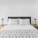 Bright With Balcony & Parking | Bonfim